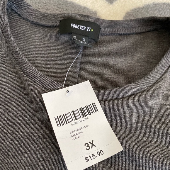 Business dress - Picture 2 of 2